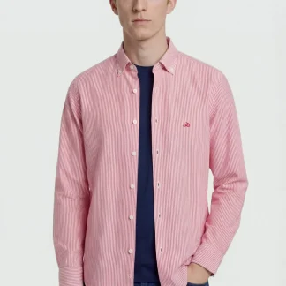 Camisa casual slim fit em algodão Oxford com riscas