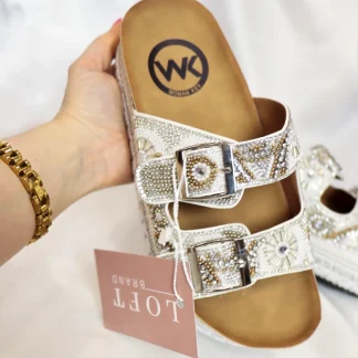 CHINELO | MARGARET