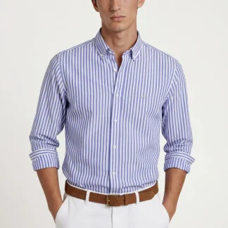 Camisa casual slim fit em algodão Oxford com riscas