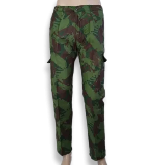 Calças camufladas forradas