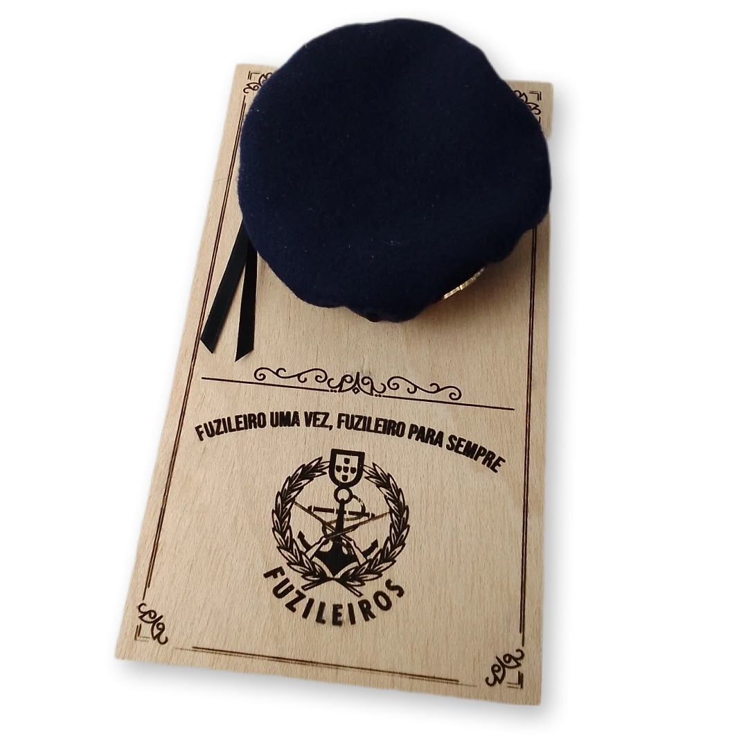 Placa decorativa com boina miniatura - Image 8